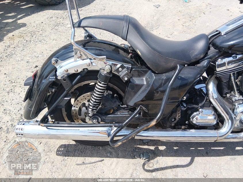 2009 HARLEY-DAVIDSON FLHX (STREET GLIDE) — фото 18