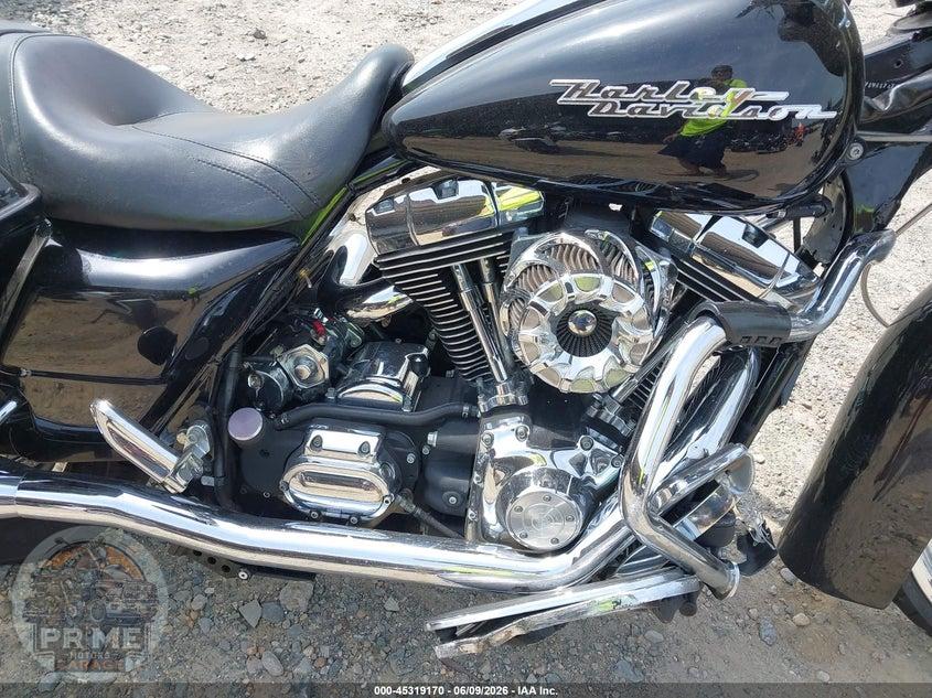 2006 HARLEY-DAVIDSON FLHRS (ROAD KING CUSTOM) ROAD KING — фото 8