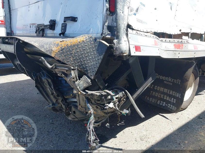 2015 ISUZU NPR DSL REG AT — фото 16