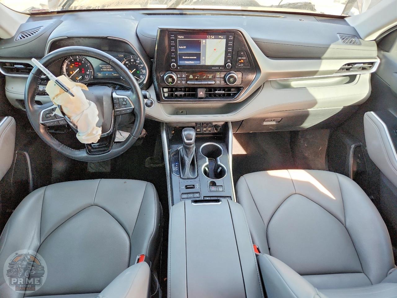 2021 TOYOTA HIGHLANDER — фото 8