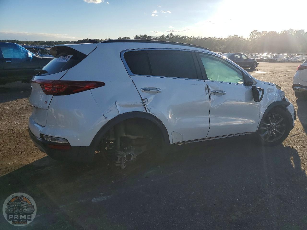 2020 KIA SPORTAGE — фото 3