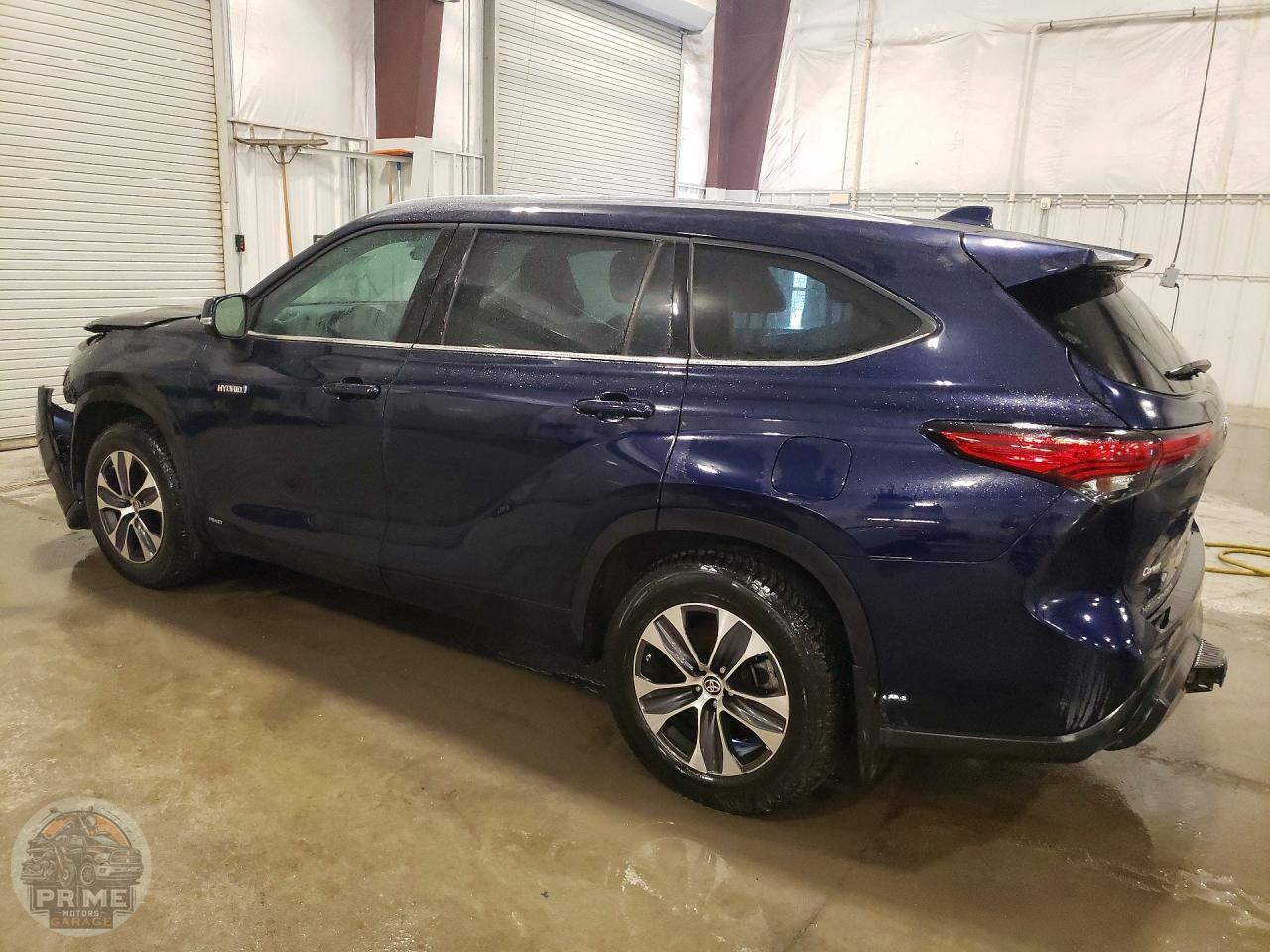 2021 TOYOTA HIGHLANDER — фото 2