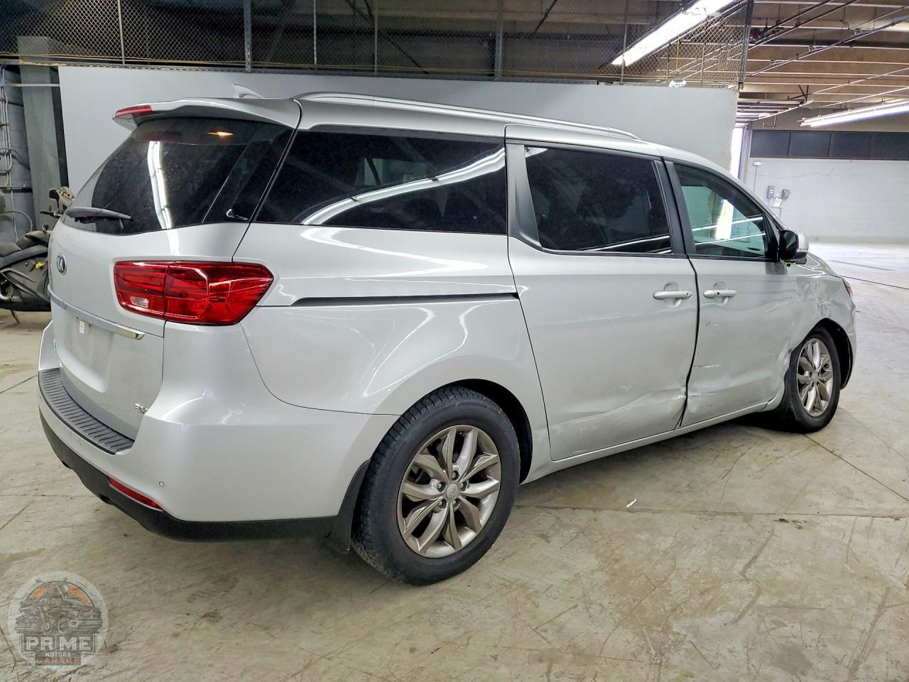 2021 KIA SEDONA — фото 3