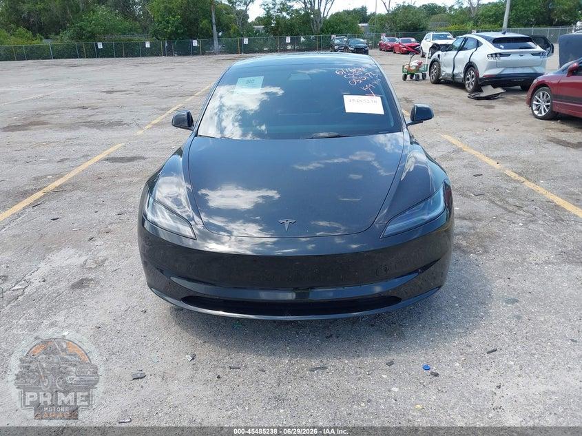 2025 TESLA MODEL 3 LONG RANGE REAR-WHEEL DRIVE/STANDARD REAR-WHEEL DRIVE — фото 12