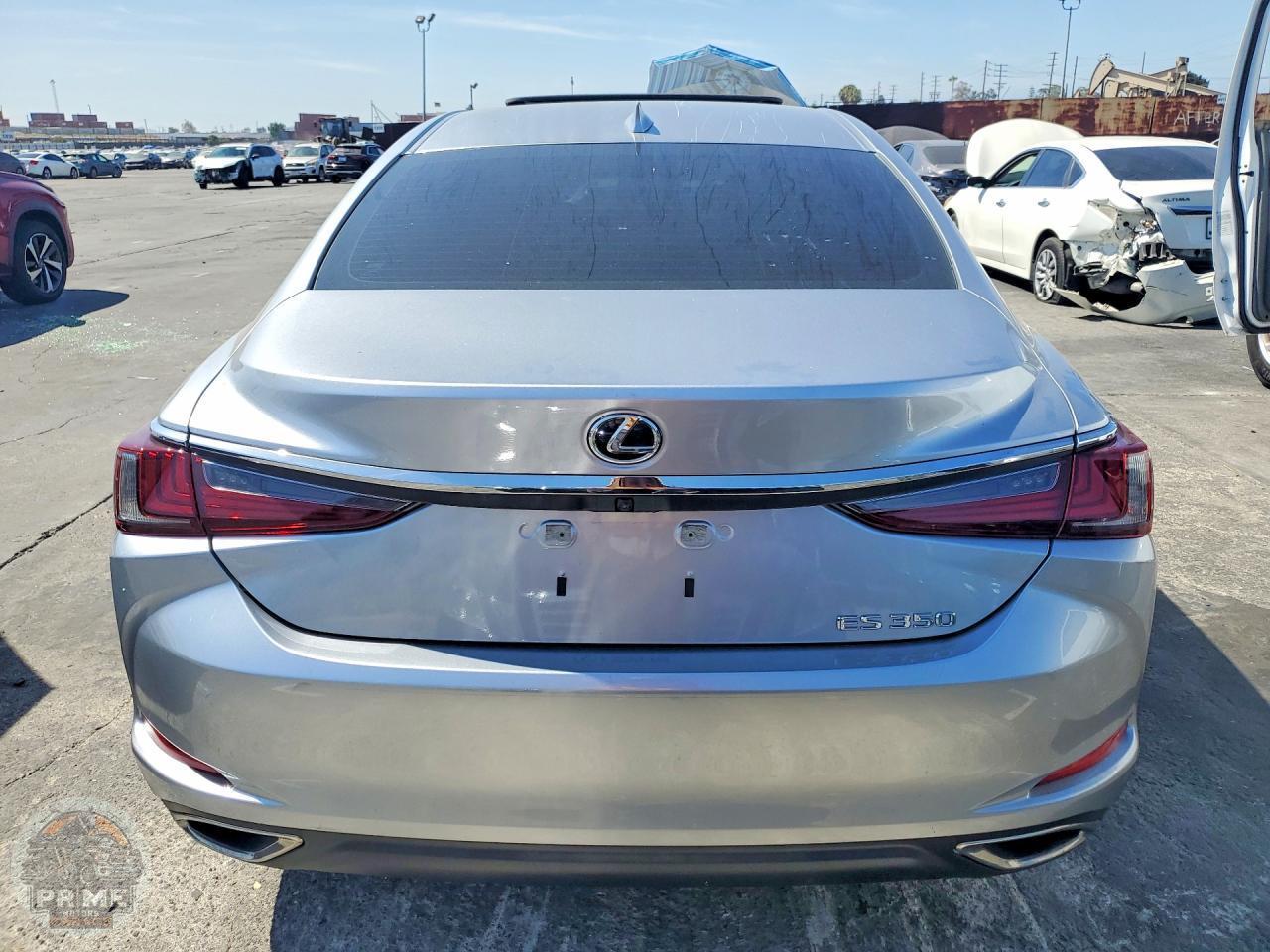 2025 LEXUS ES — фото 6