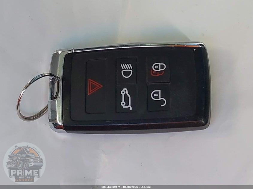 2024 LAND ROVER DEFENDER 110 P400 X-DYNAMIC SE — фото 11