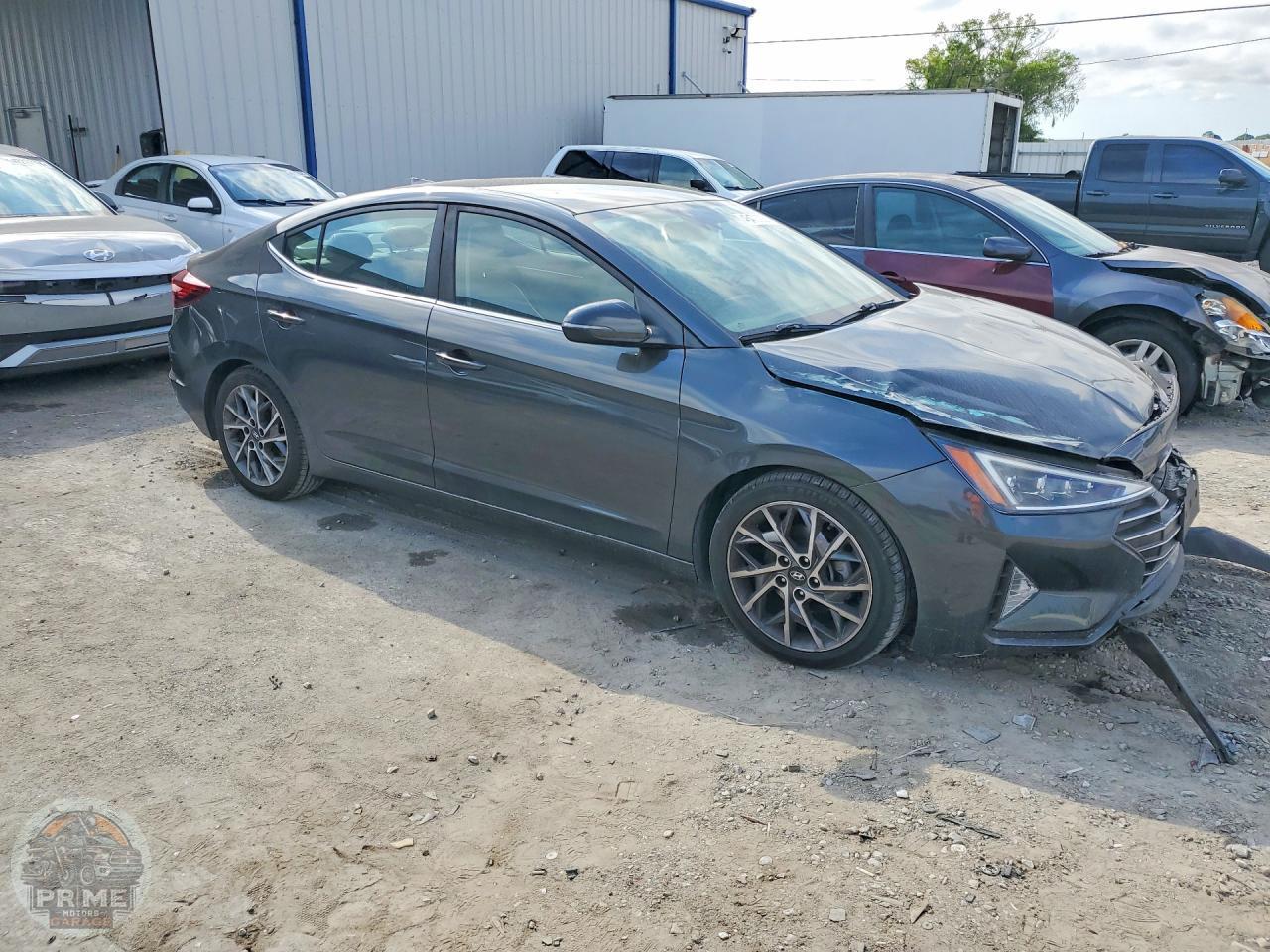 2020 HYUNDAI ELANTRA — фото 4
