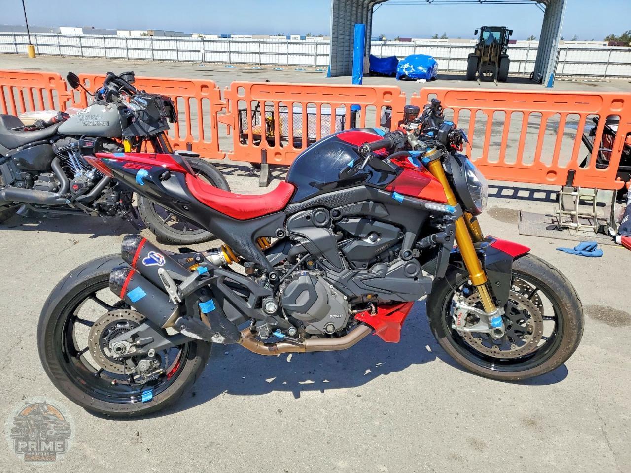 2025 DUCATI MONSTER — фото 1