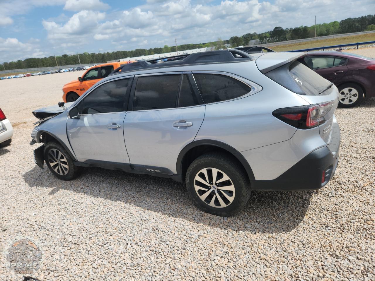 2021 SUBARU OUTBACK — фото 2