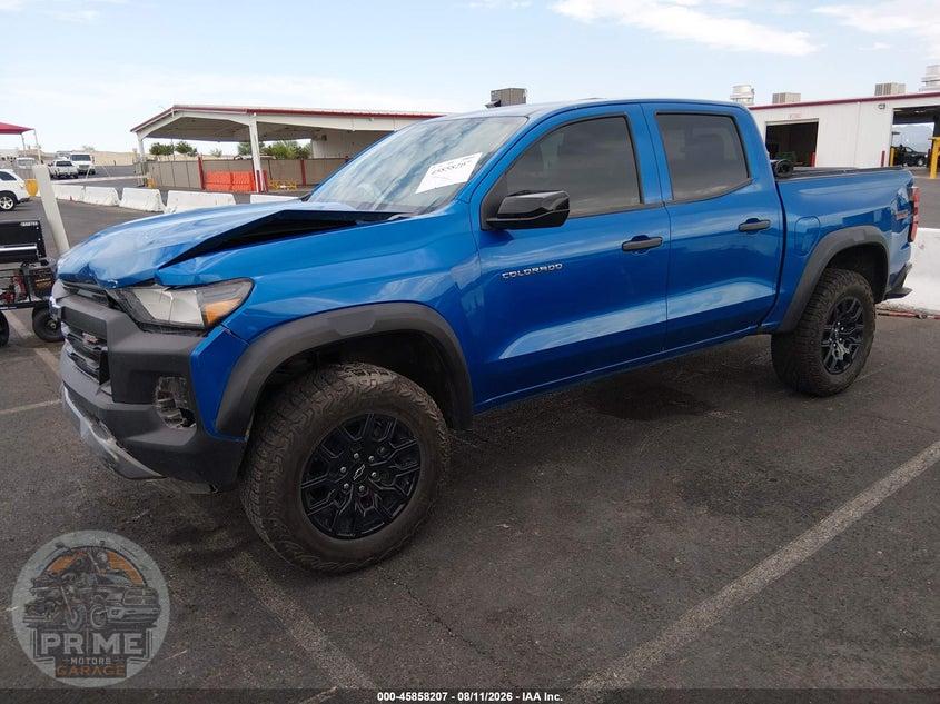 2024 CHEVROLET COLORADO 4WD TRAIL BOSS — фото 2