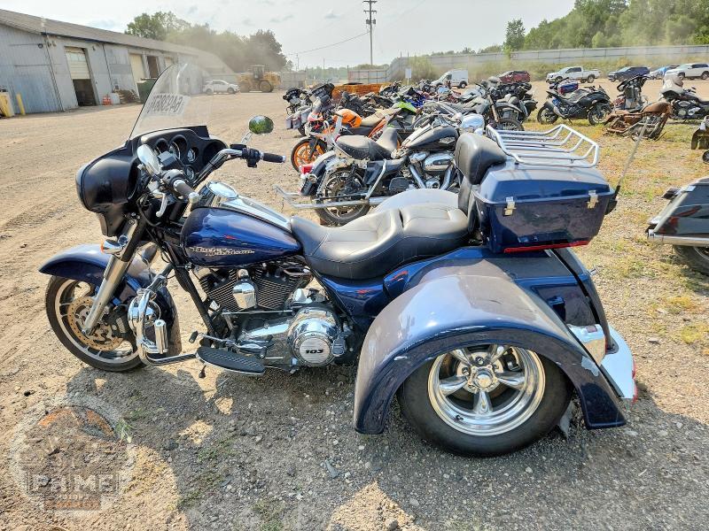 2012 HARLEY-DAVIDSON FLHX (STREET GLIDE) — фото 3
