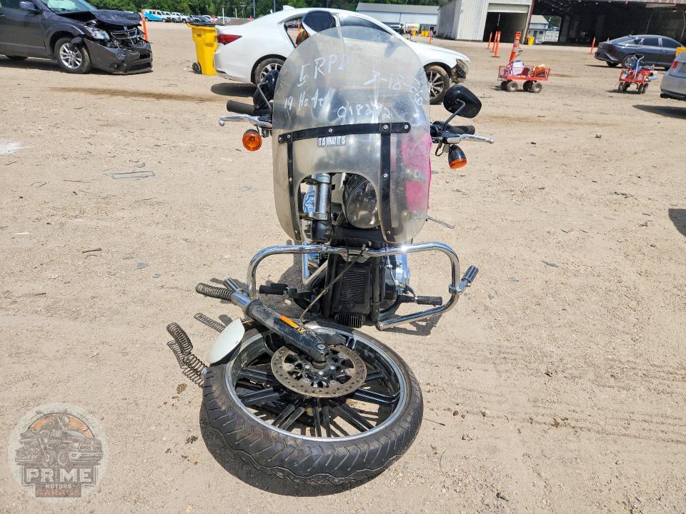 2019 HARLEY-DAVIDSON FXBR (BREAKOUT 114) — фото 2