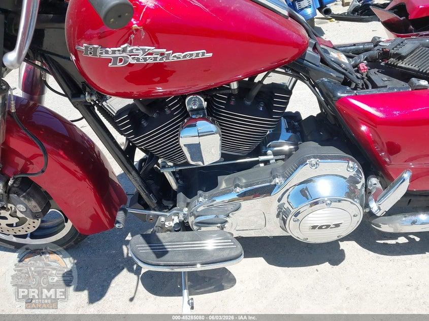 2012 HARLEY-DAVIDSON FLHX (STREET GLIDE) STREET GLIDE — фото 9