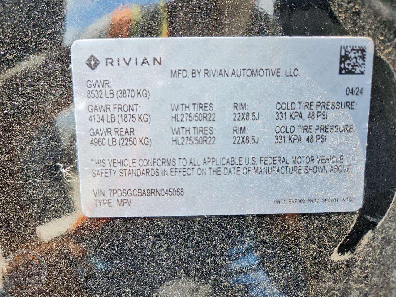 2024 RIVIAN R1S — фото 13