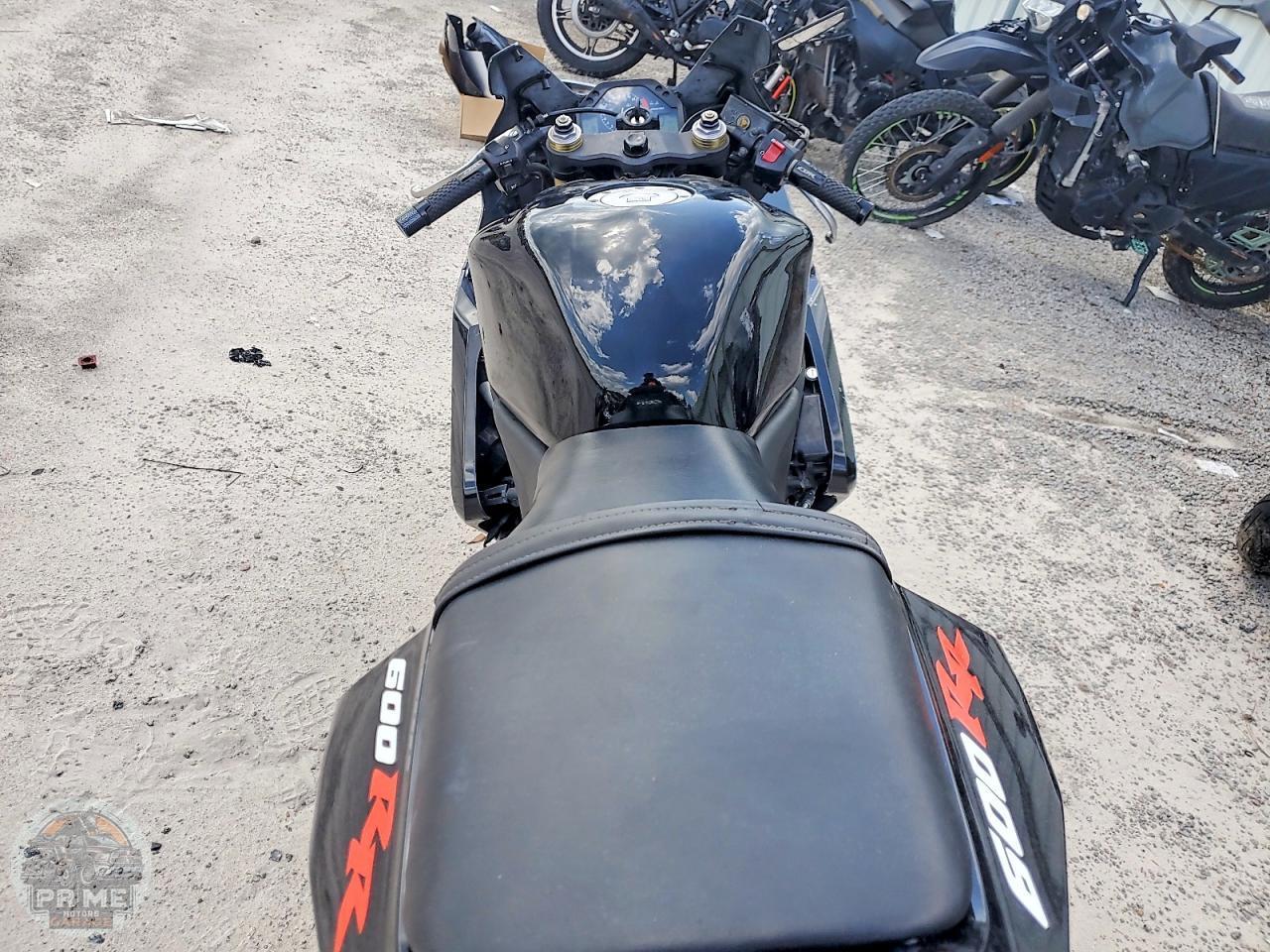 2005 HONDA CBR600 — фото 6