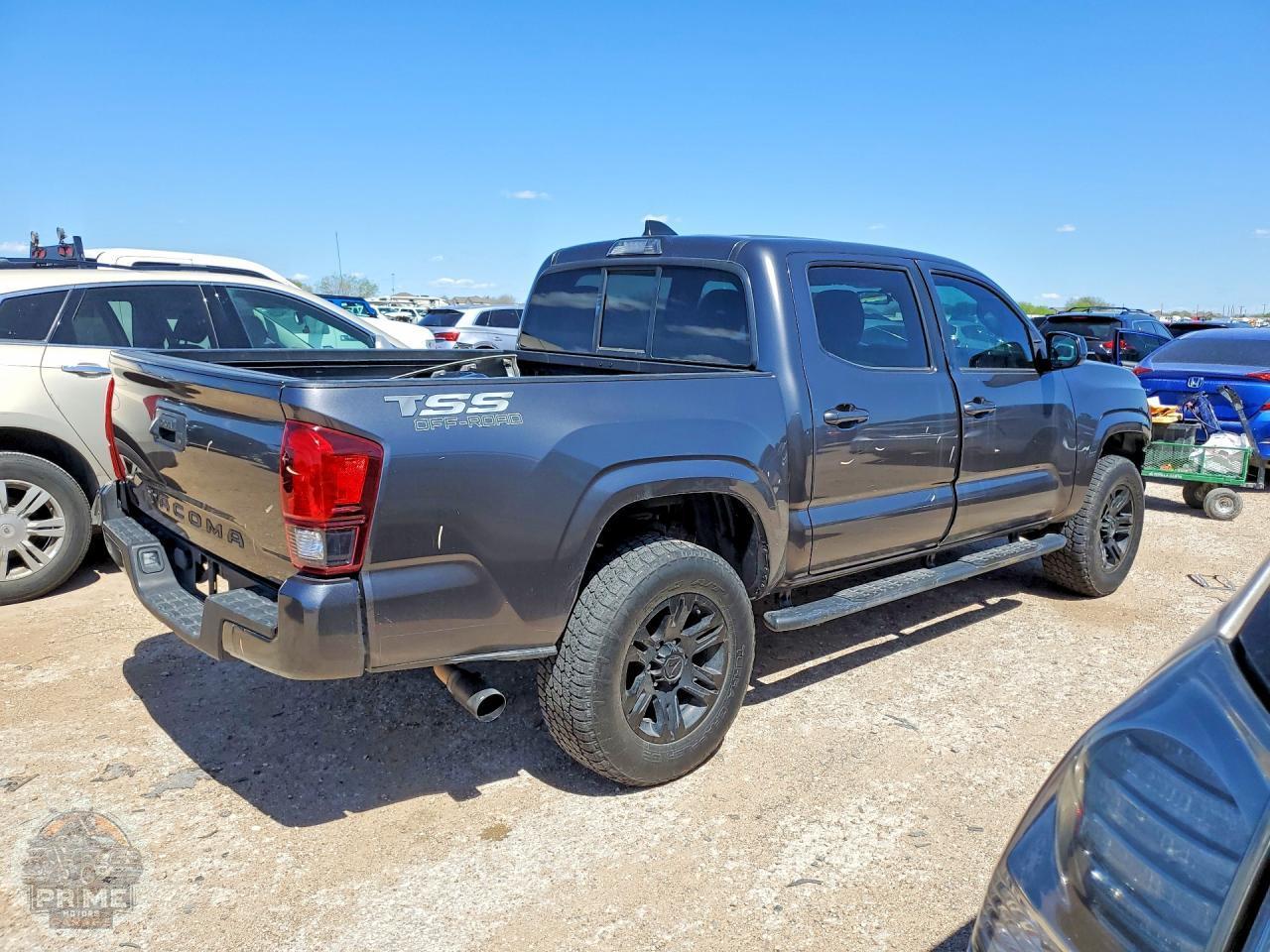 2021 TOYOTA TACOMA — фото 3