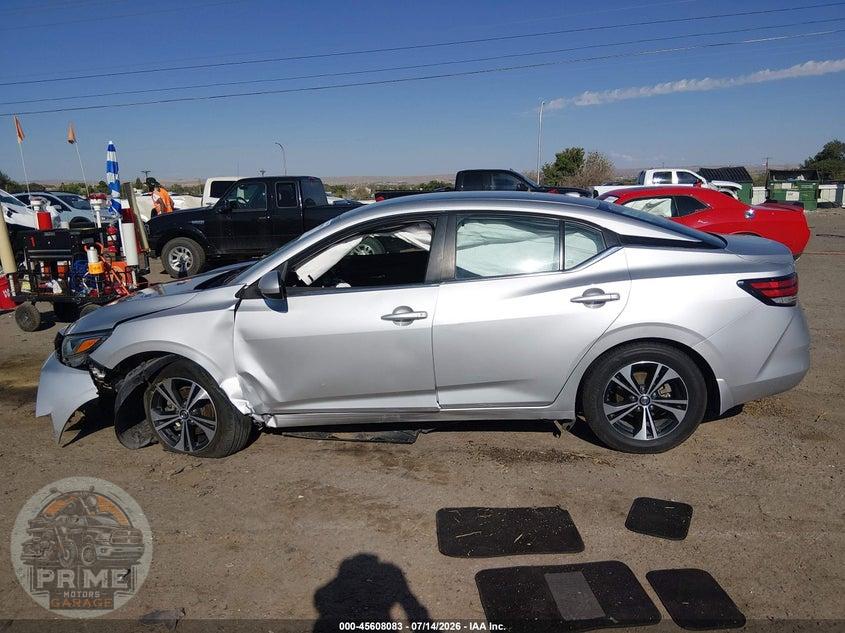 2022 NISSAN SENTRA SV XTRONIC CVT — фото 14