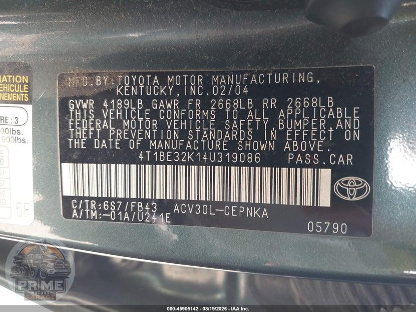 2004 TOYOTA CAMRY LE — фото 9