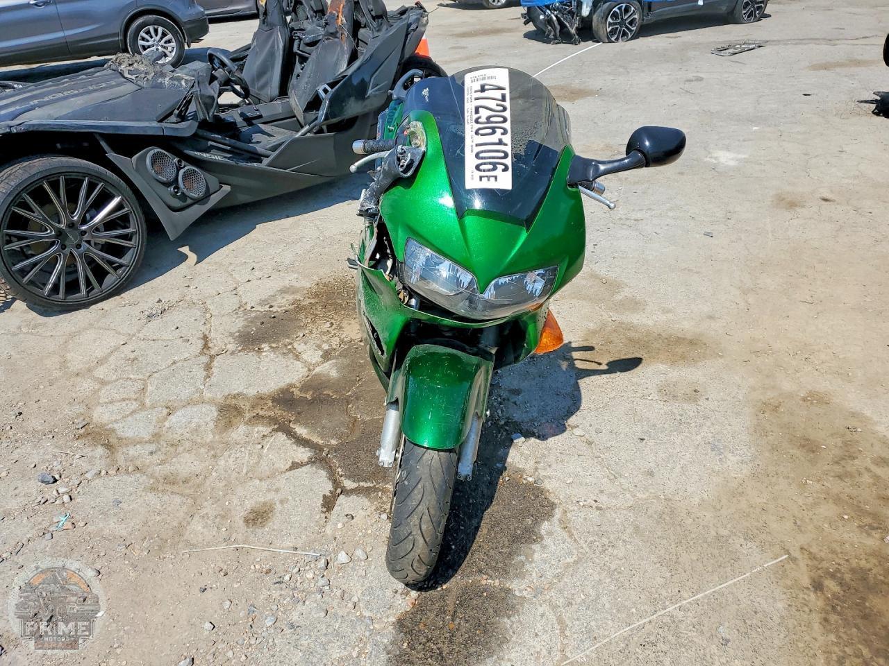 1998 HONDA VFR800 — фото 2