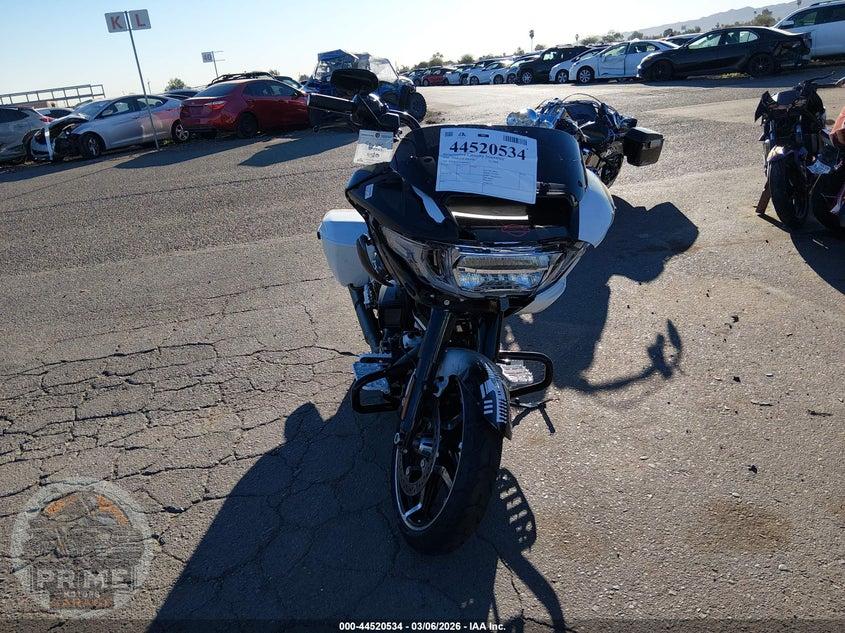2026 HARLEY-DAVIDSON FLTRX (ROAD GLIDE, ROAD GLIDE CUSTOM) — фото 5