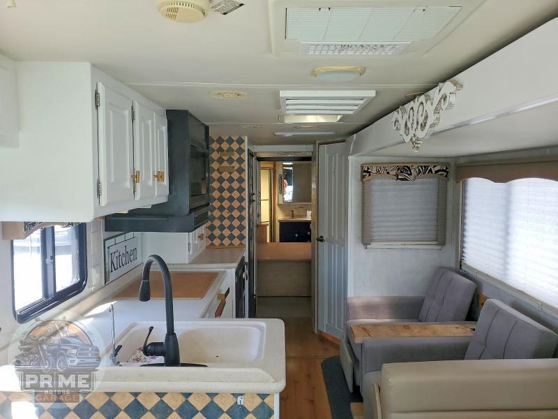2002 WORKHORSE MOTORHOME — фото 18