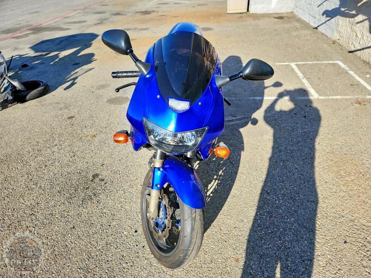 2003 HONDA VTR1000 — фото 2