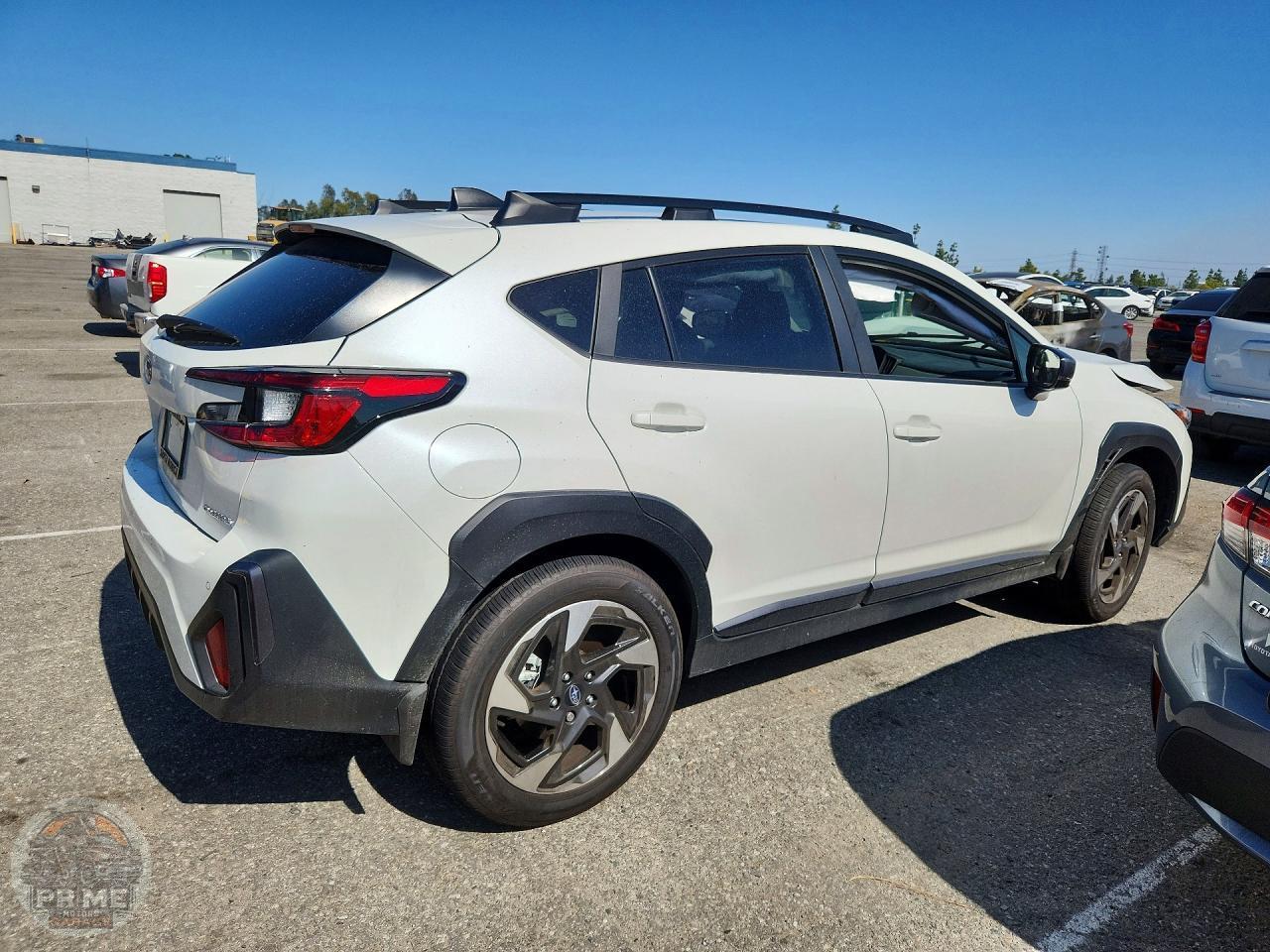 2025 SUBARU CROSSTREK — фото 3