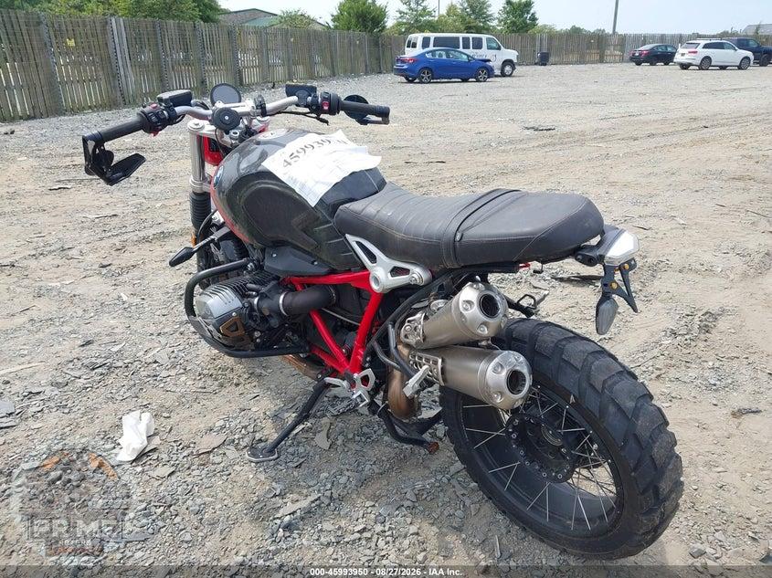 2022 BMW R NINE T SCRAMBLER — фото 3