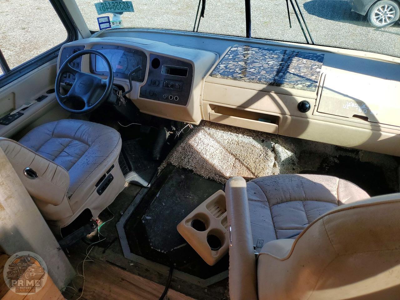 2004 WORKHORSE MOTORHOME — фото 27