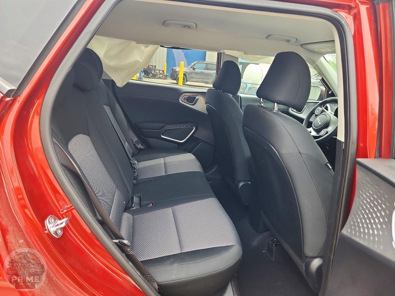 2025 KIA SOUL — фото 32
