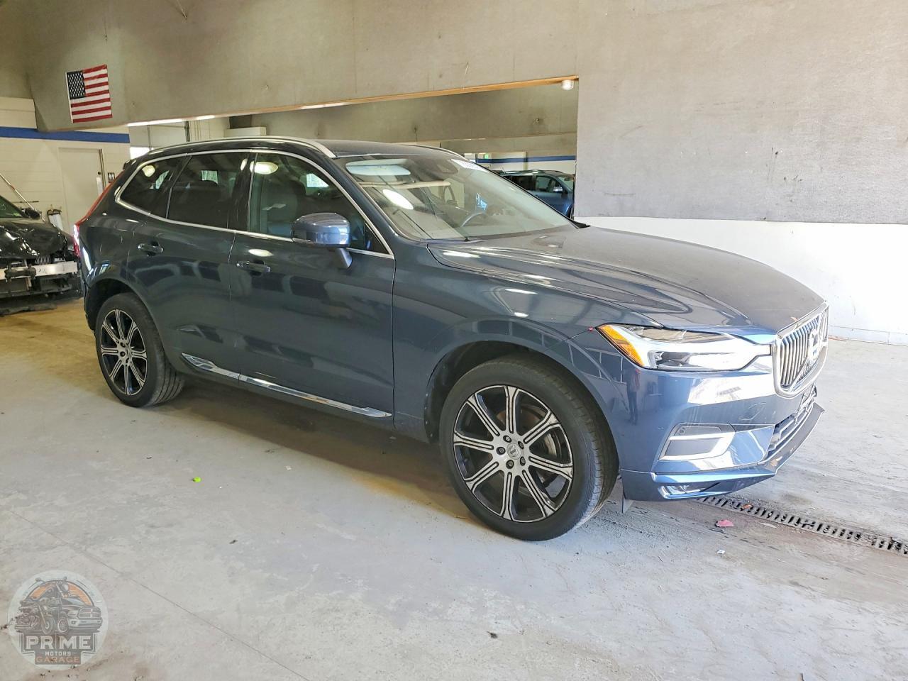 2021 VOLVO XC60 — фото 4