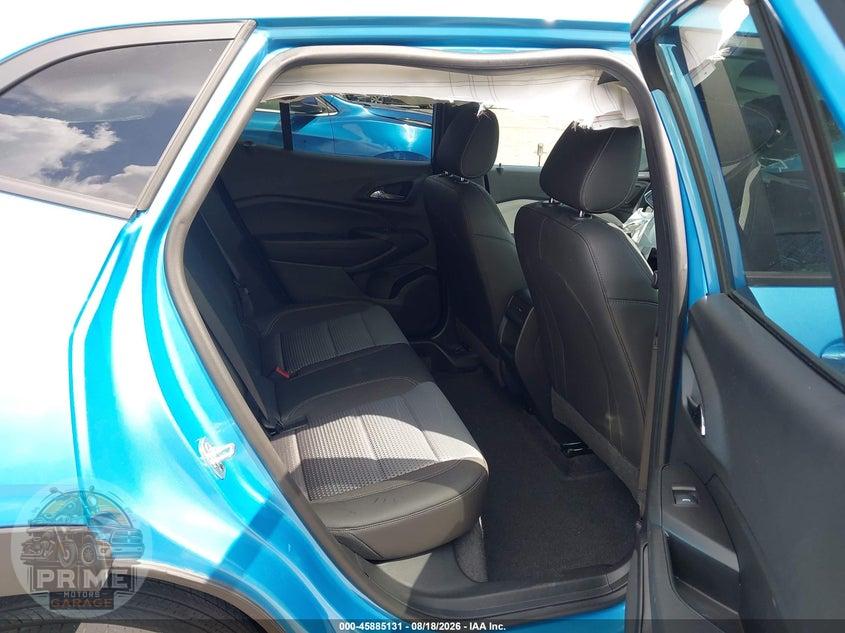2025 CHEVROLET TRAX FWD LT — фото 8