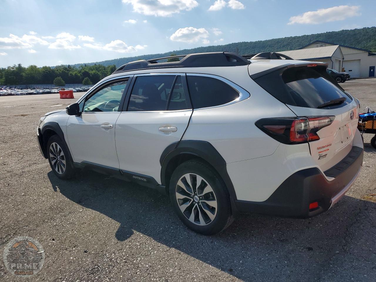 2024 SUBARU OUTBACK — фото 2