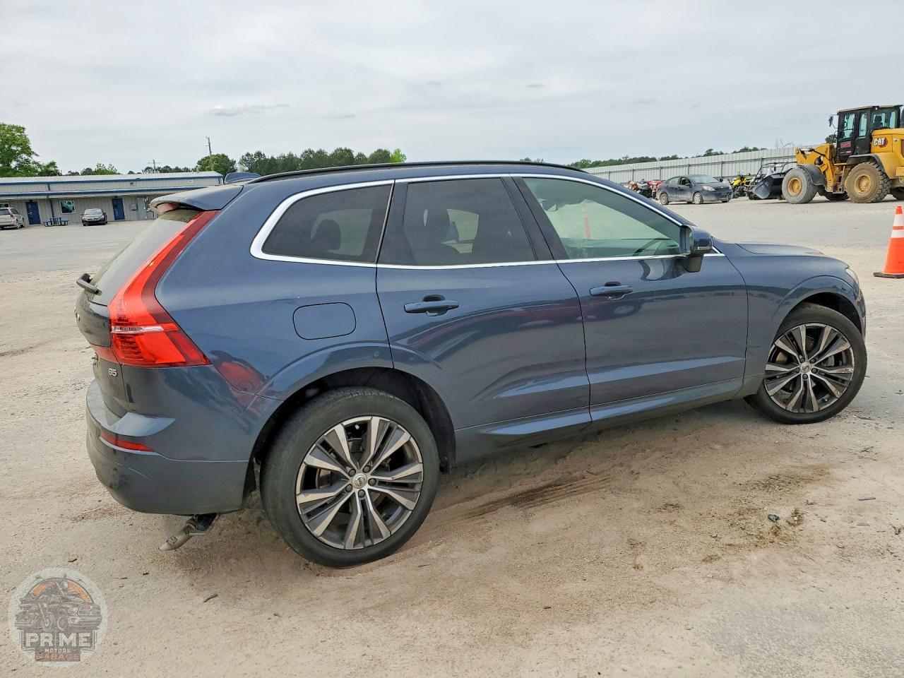 2022 VOLVO XC60 — фото 3
