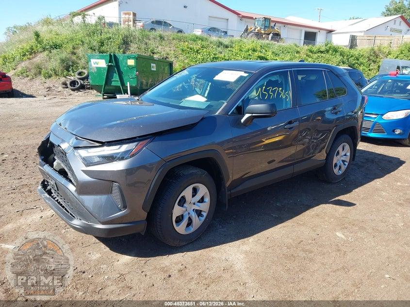 2023 TOYOTA RAV4 LE — фото 2