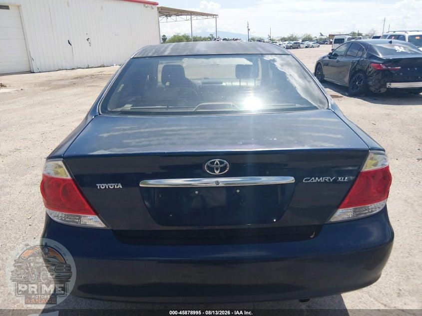 2005 TOYOTA CAMRY XLE — фото 16