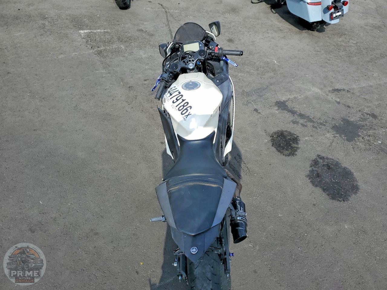 2024 YAMAHA YZFR3 — фото 6