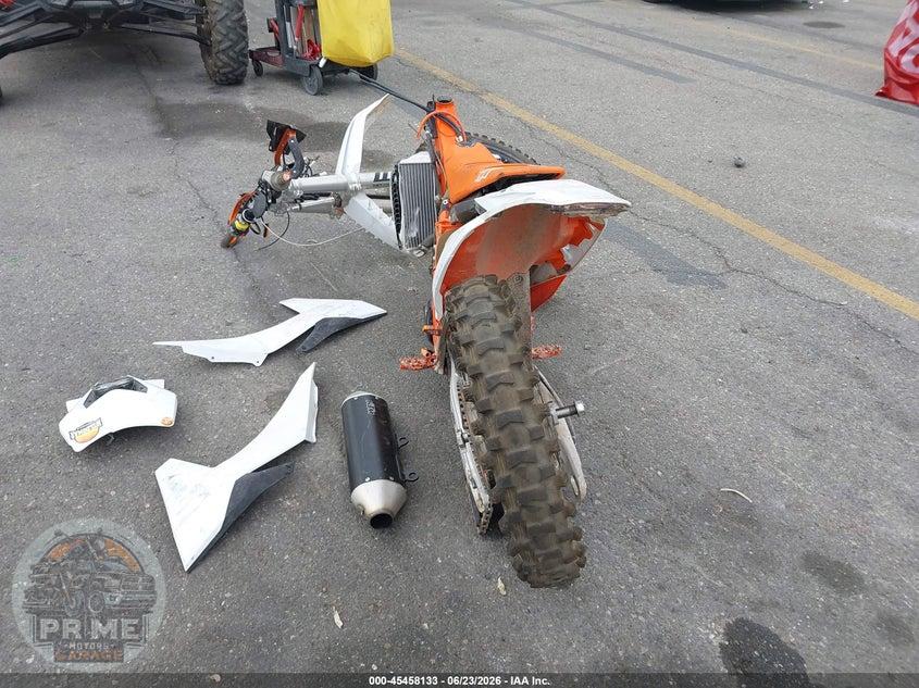 2025 KTM 500 EXC-F/XW-F/EXC-F SIX DAYS — фото 6