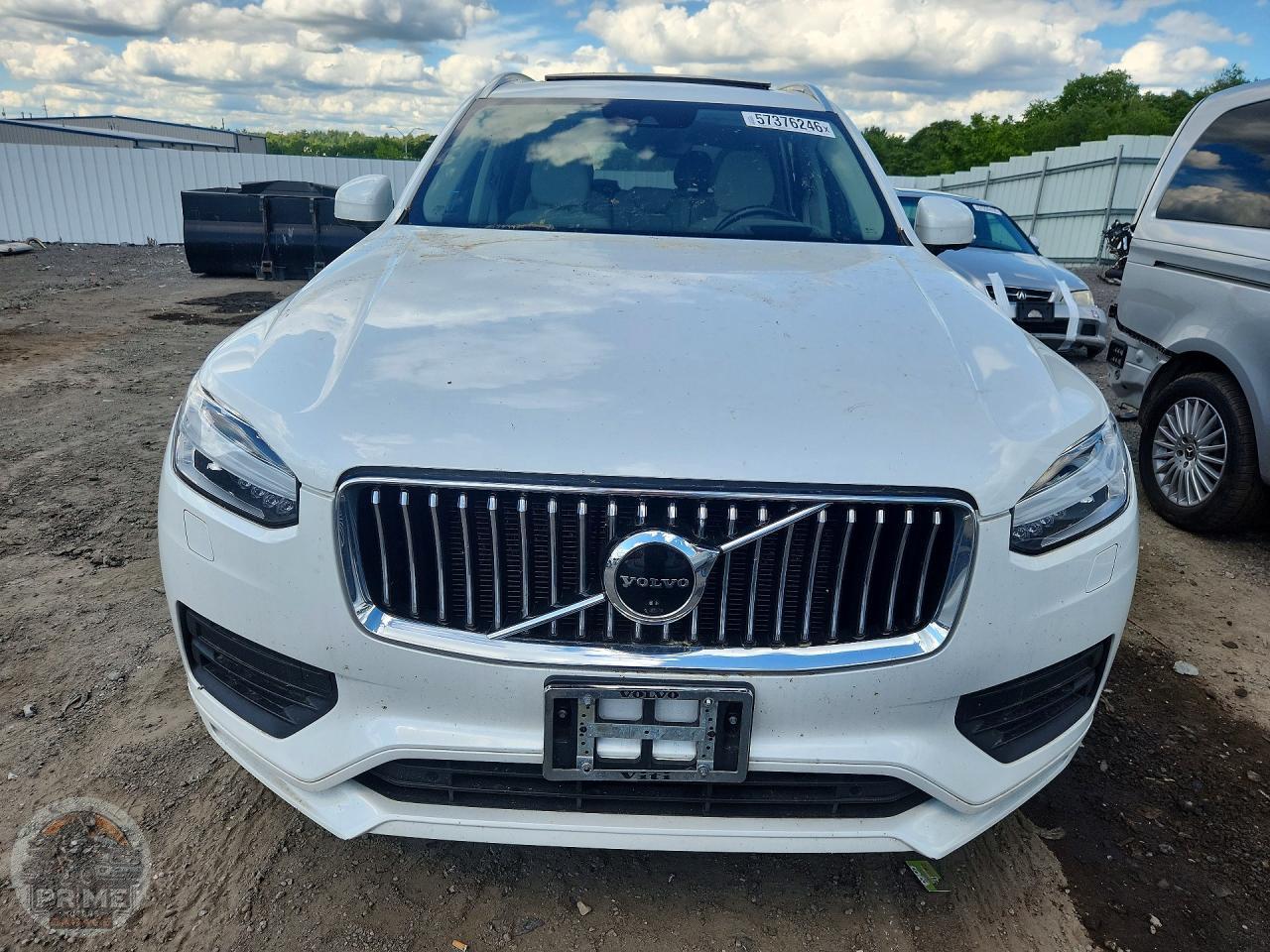 2021 VOLVO XC90 — фото 4