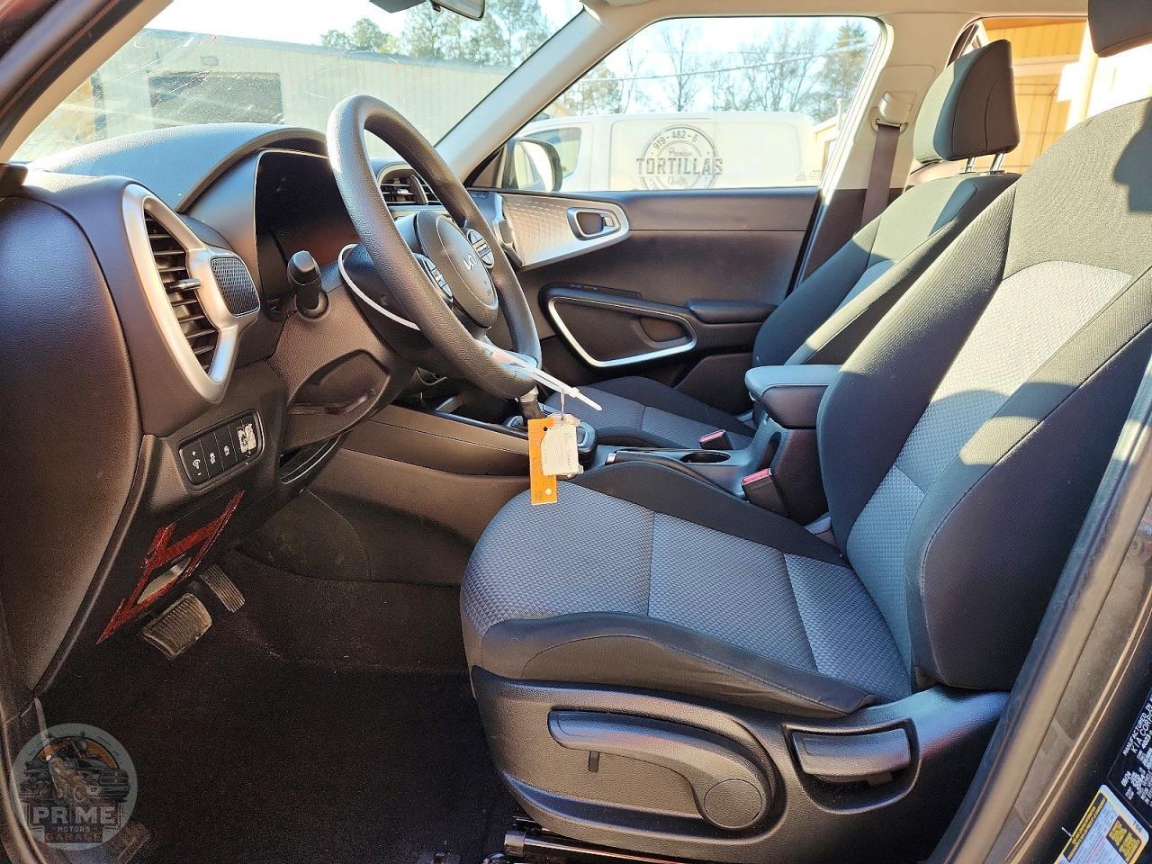 2025 KIA SOUL — фото 7