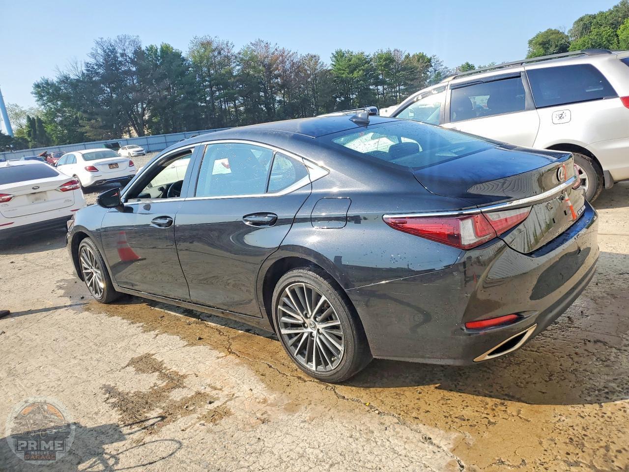 2022 LEXUS ES — фото 2