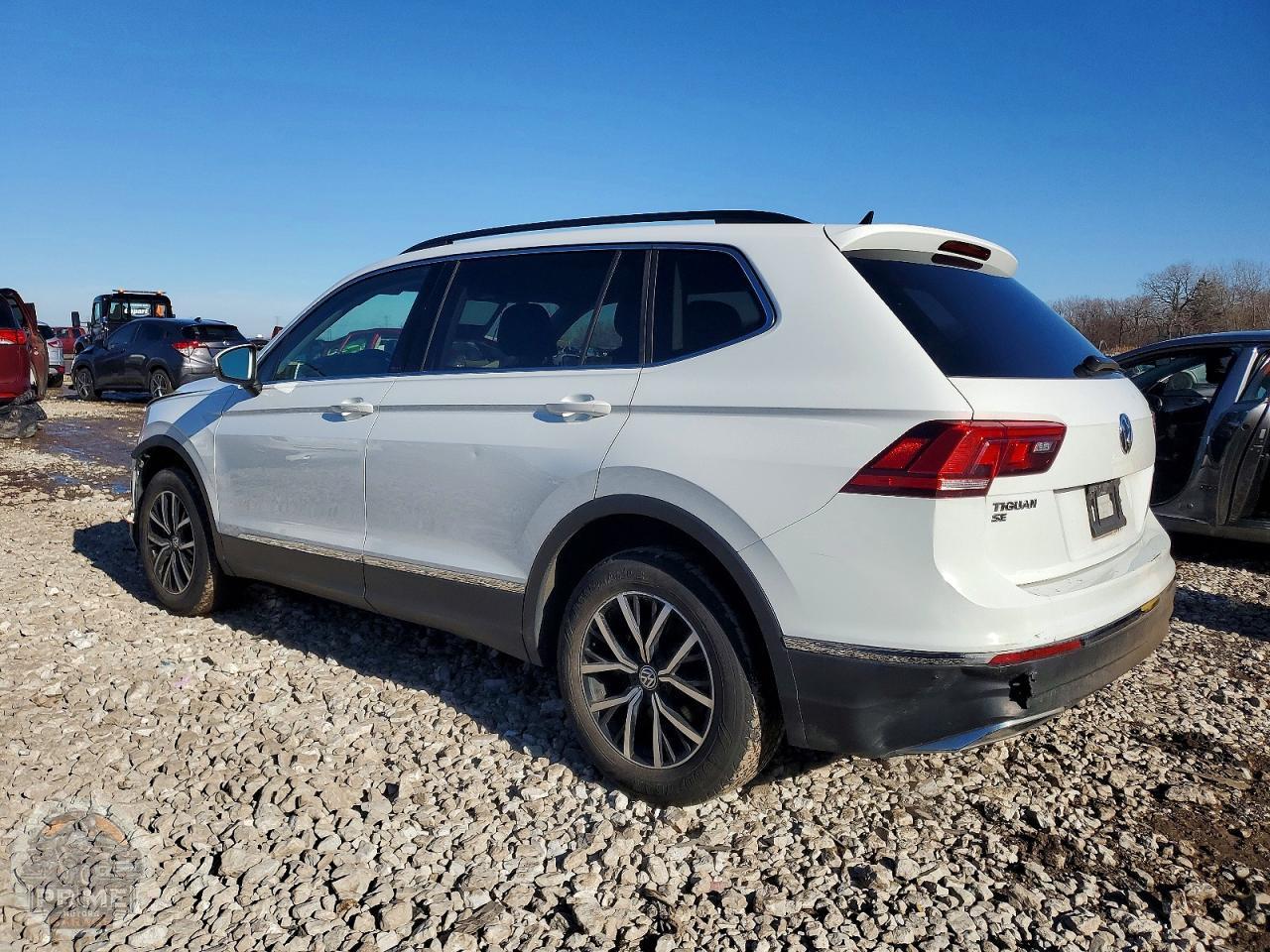 2021 VOLKSWAGEN TIGUAN — фото 2