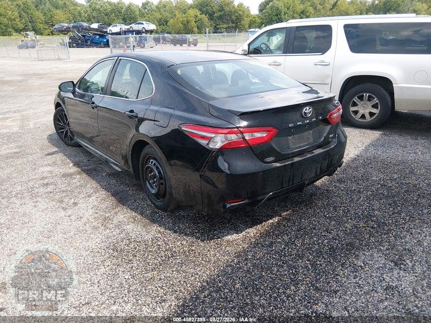 2018 TOYOTA CAMRY SE — фото 3