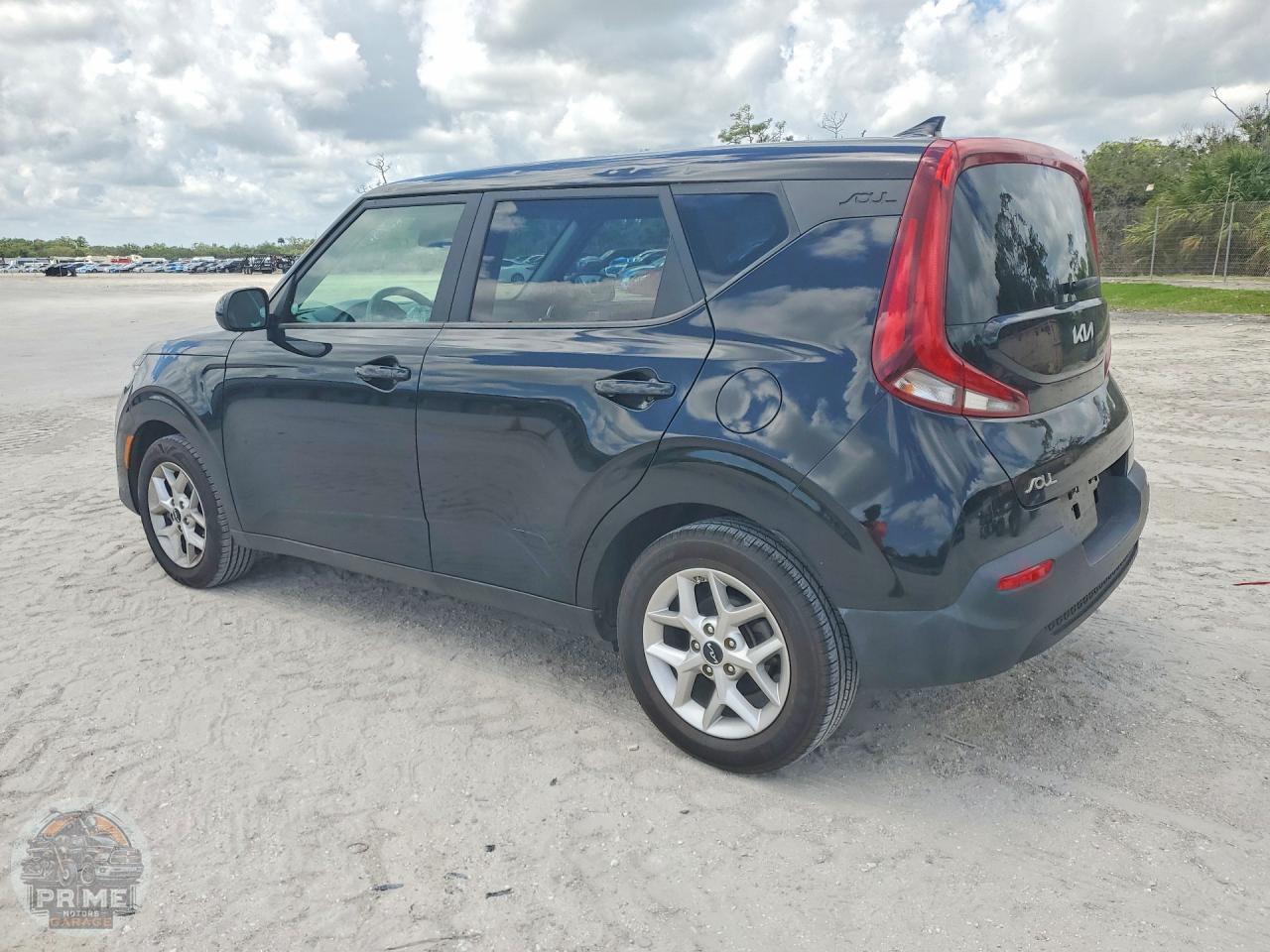 2022 KIA SOUL — фото 2