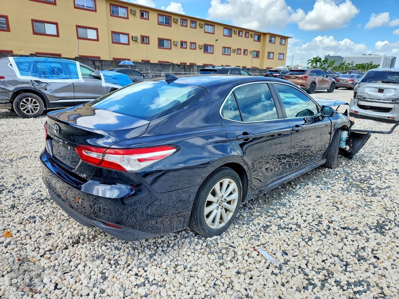 2020 TOYOTA CAMRY — фото 3