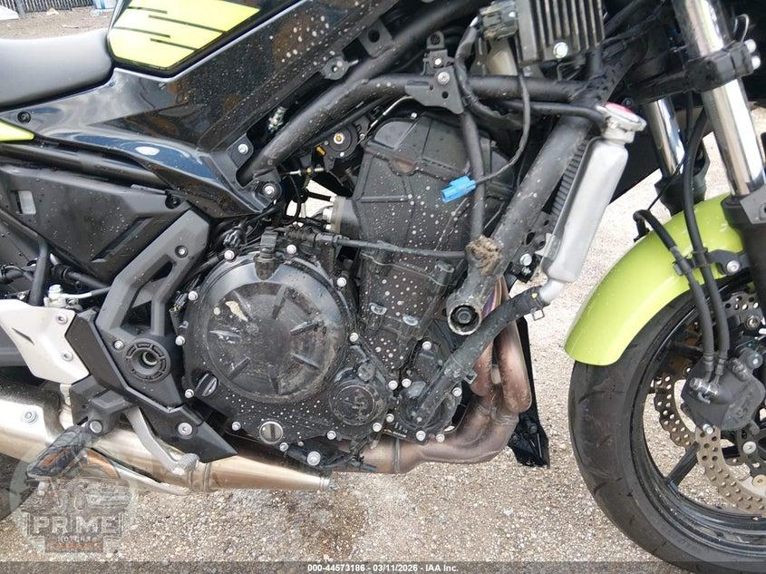 2026 KAWASAKI EX650 P — фото 8