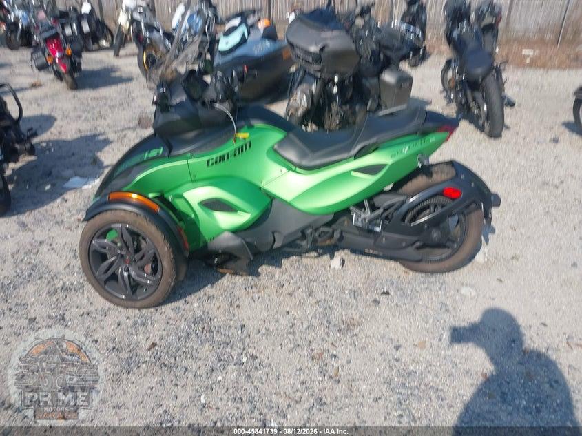 2013 CAN-AM SPYDER ROADSTER RS/RS-S — фото 14