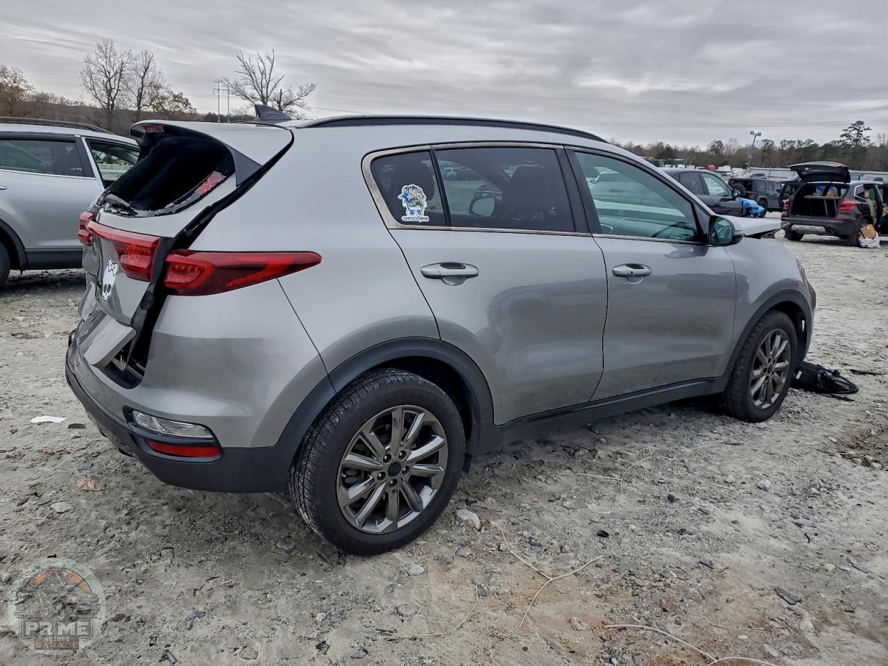 2021 KIA SPORTAGE — фото 3