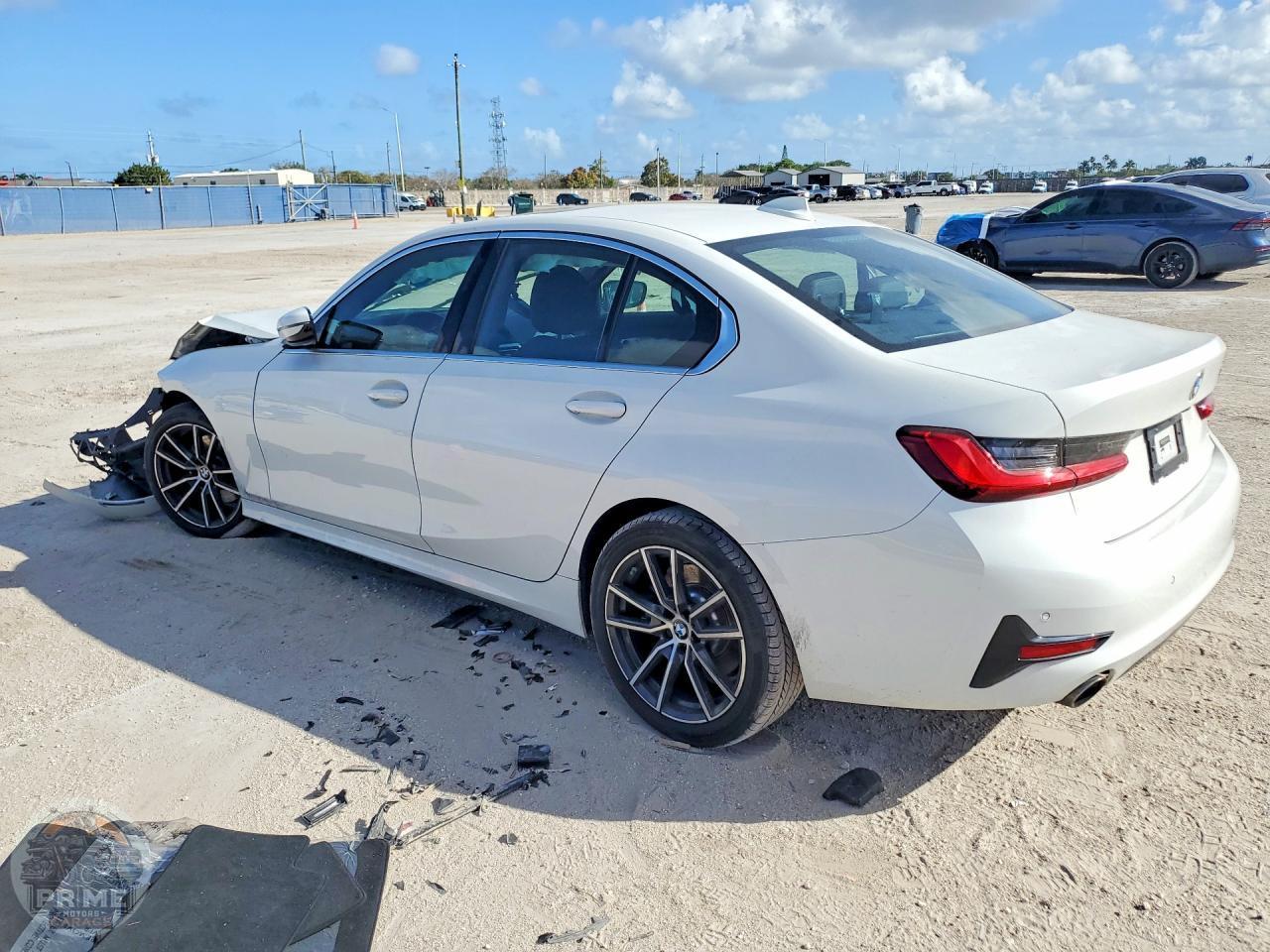 2021 BMW 3 SERIES — фото 2