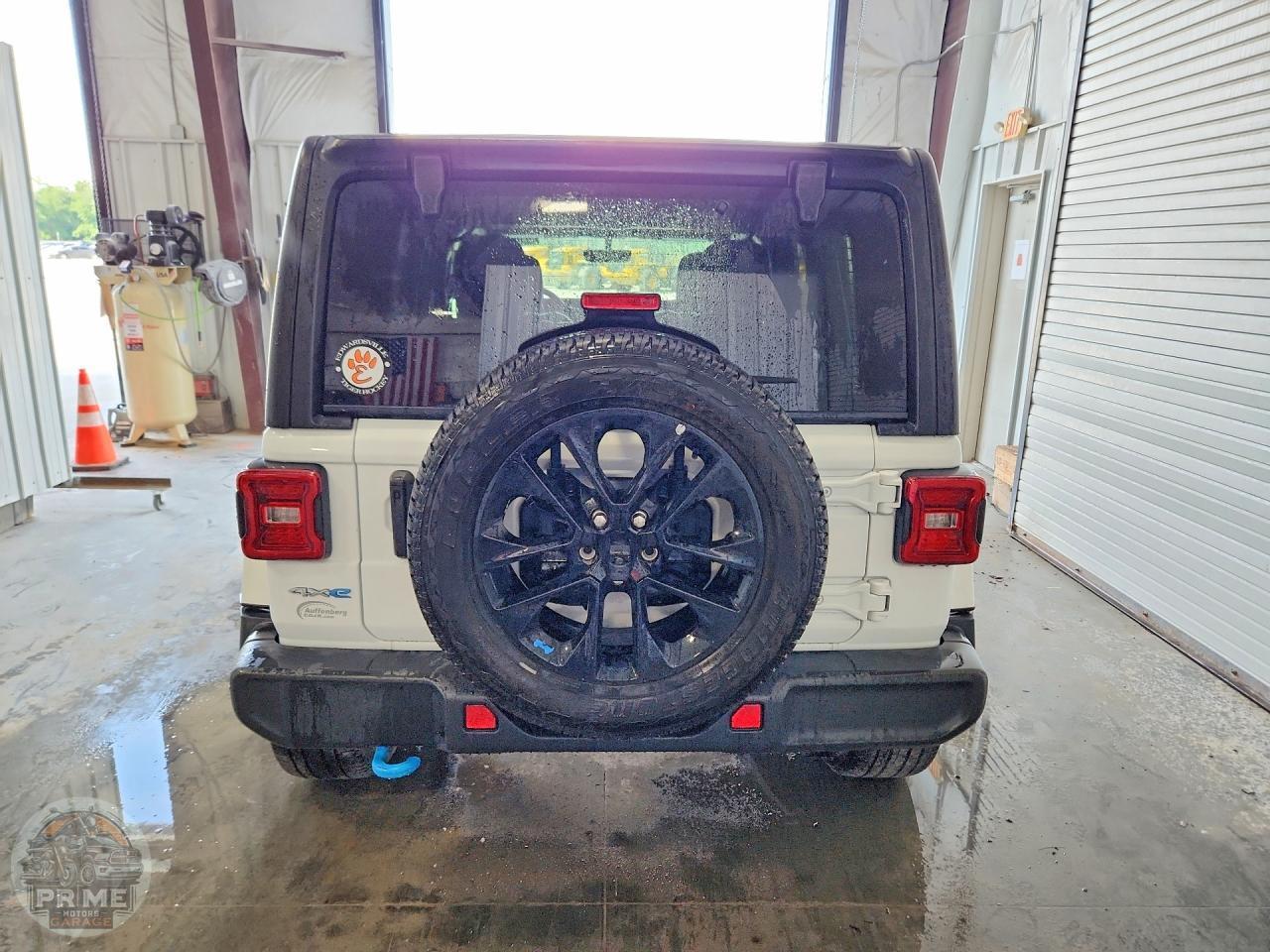 2023 JEEP WRANGLER — фото 6